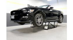QuickJack-5000TL-in-use