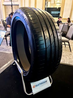 The tire fits wheels coming in 18 – 22 inches in diameter and has speed ratings of H, V, W and Y. The iON evo comes in eight sizes as well as the iON evo SUV.